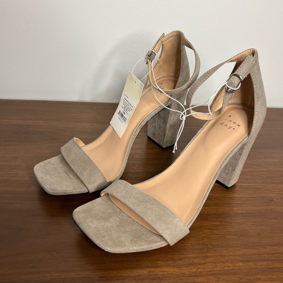 a new day Shoes - Nude Block Heels